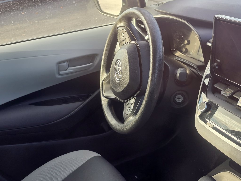 Used 2024 White Toyota LE image 18