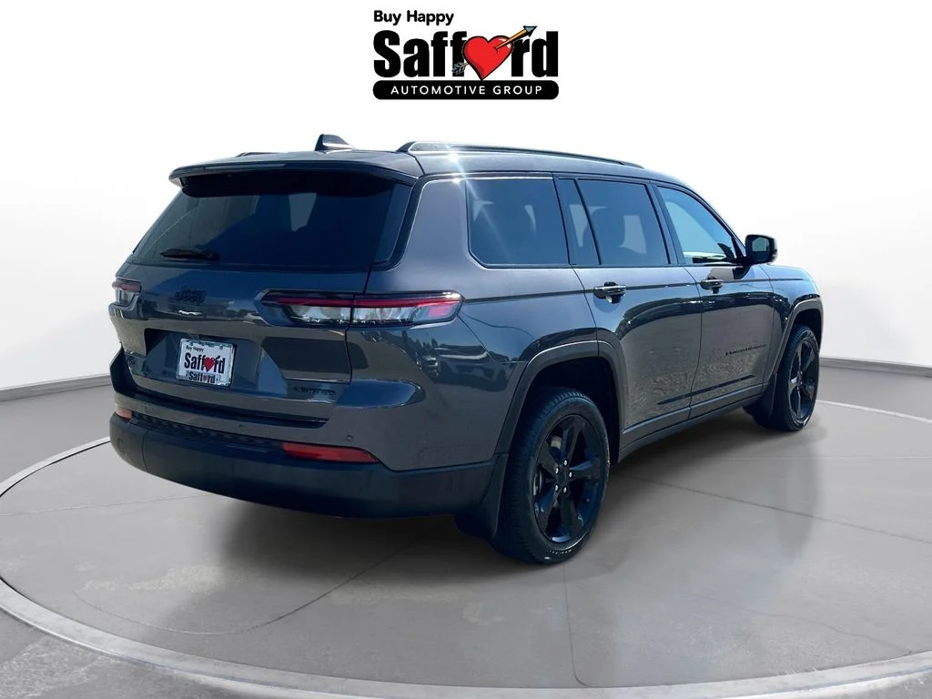 Used 2025 Gray Jeep Limited image 8