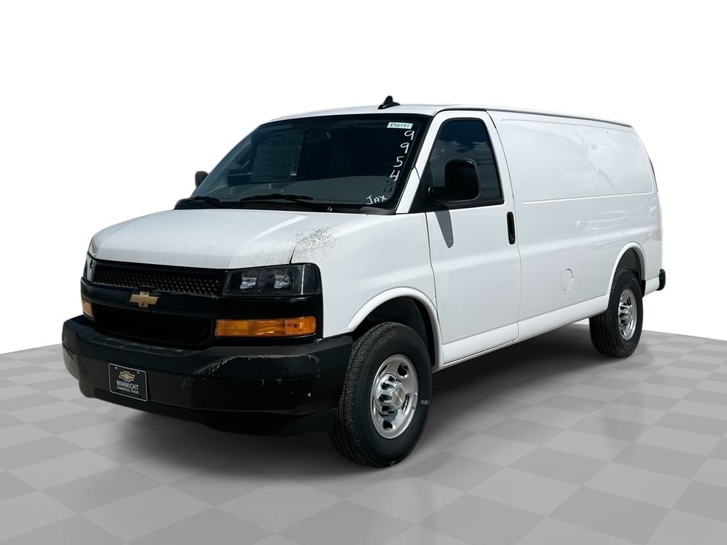 2025 Chevrolet Express 2500 Work Van HD's photo