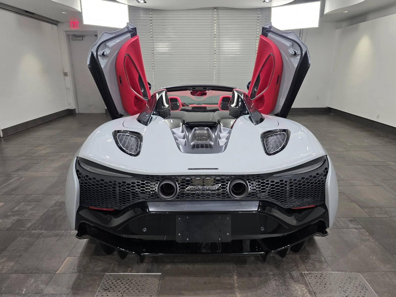 New 2026 MSO Dove Gray McLaren Spider image 26