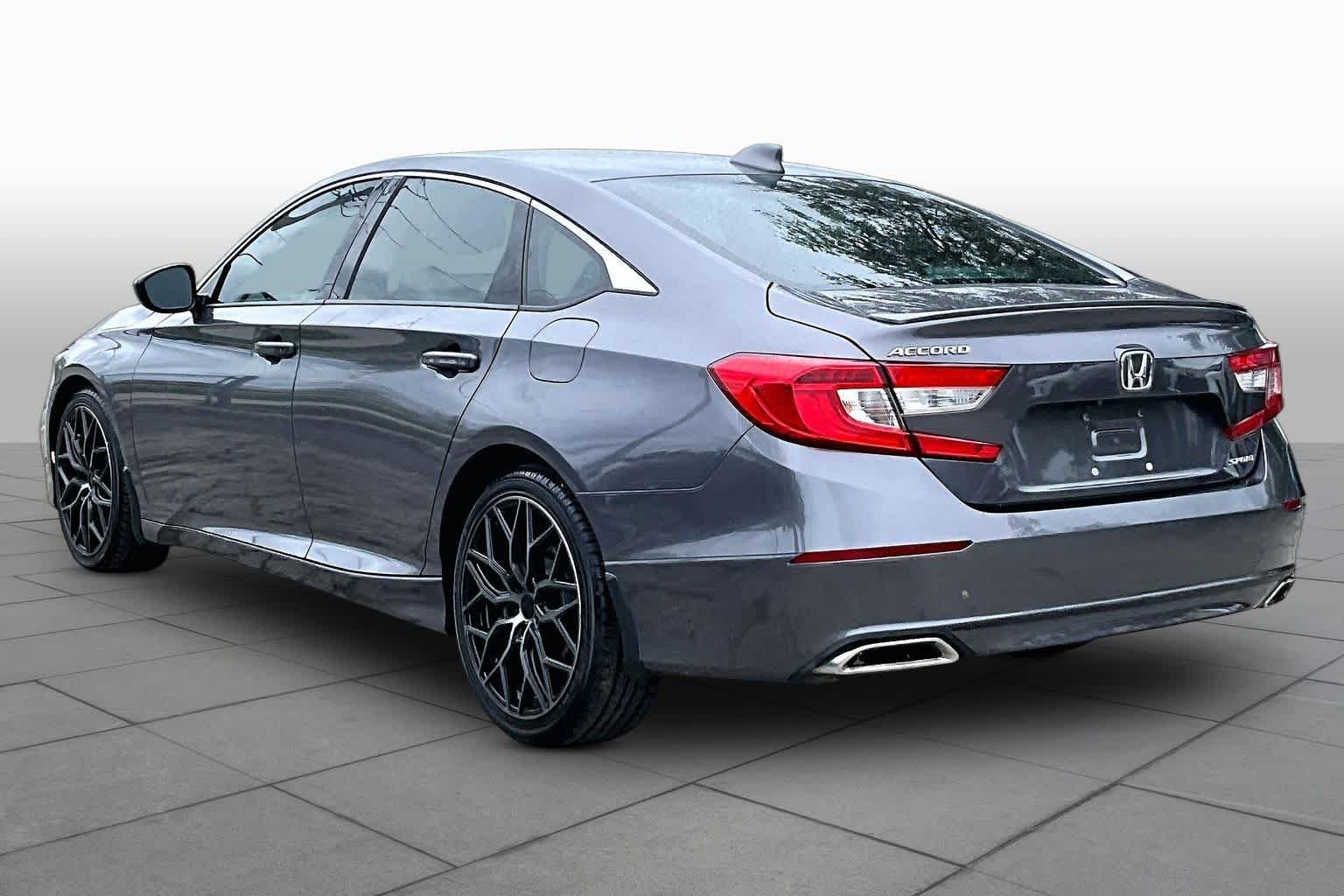 Used 2020 Modern Steel Metallic Honda Sport image 12