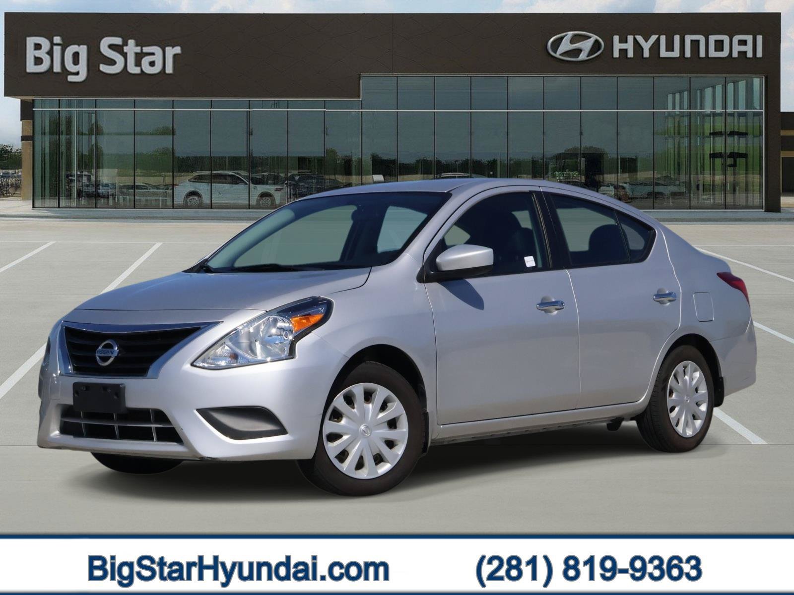 2015 Nissan Versa Sedan