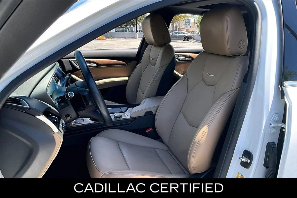 Certified Used 2023 SUMMIT WHITE Cadillac Premium Luxury image 9