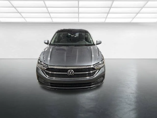 Used 2024  Volkswagen 1.5T SE image 9