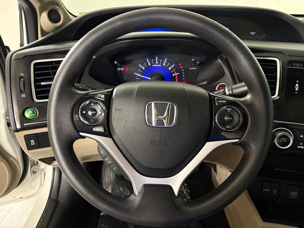 Used 2015  Honda EX image 19
