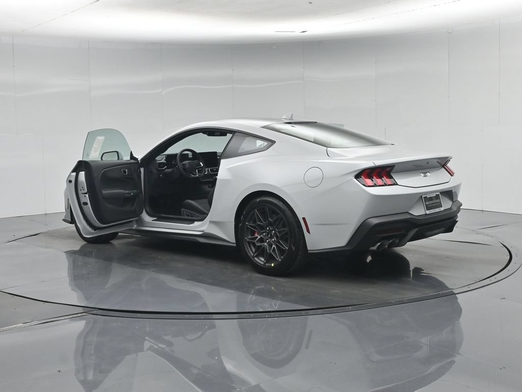 New 2026 Avalanche Gray Ford GT Premium image 32