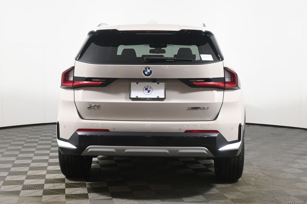 New 2026 Gray Metallic BMW xDrive28i image 6