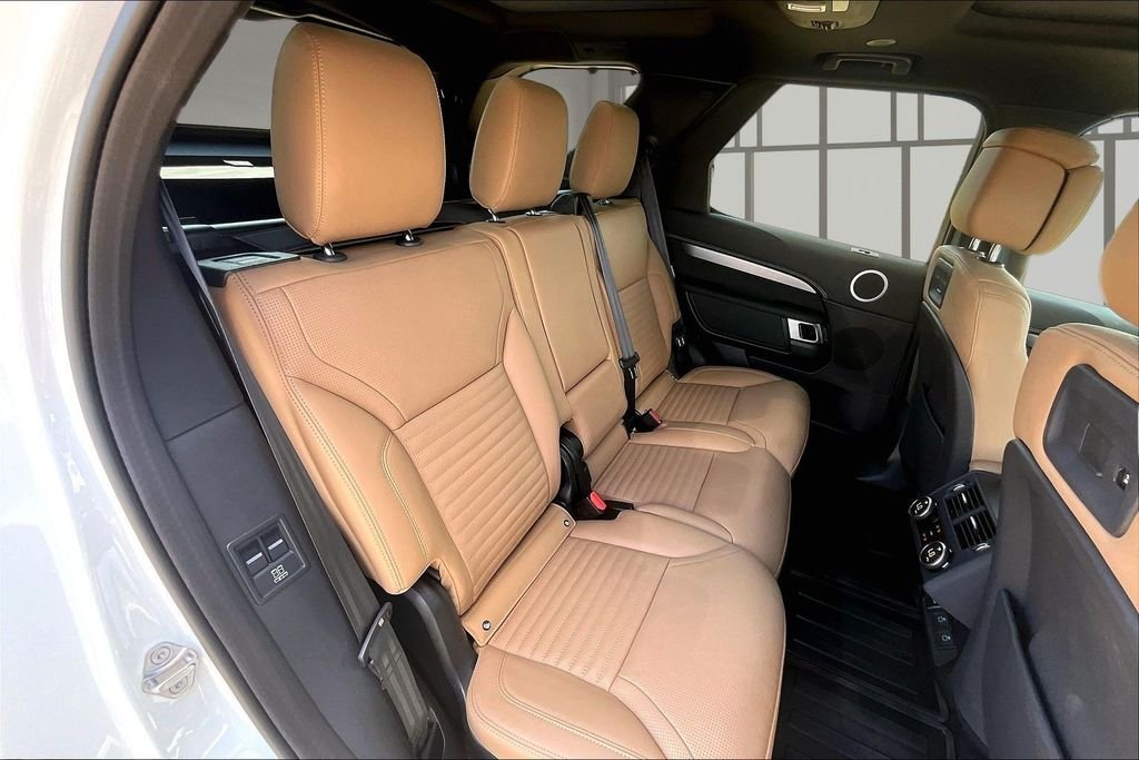 Used 2026 Fuji White Land Rover Gemini Edition image 27