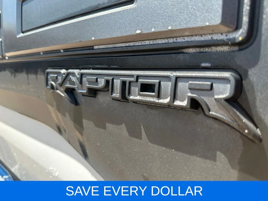 Used 2024 Brown Ford XLT image 7