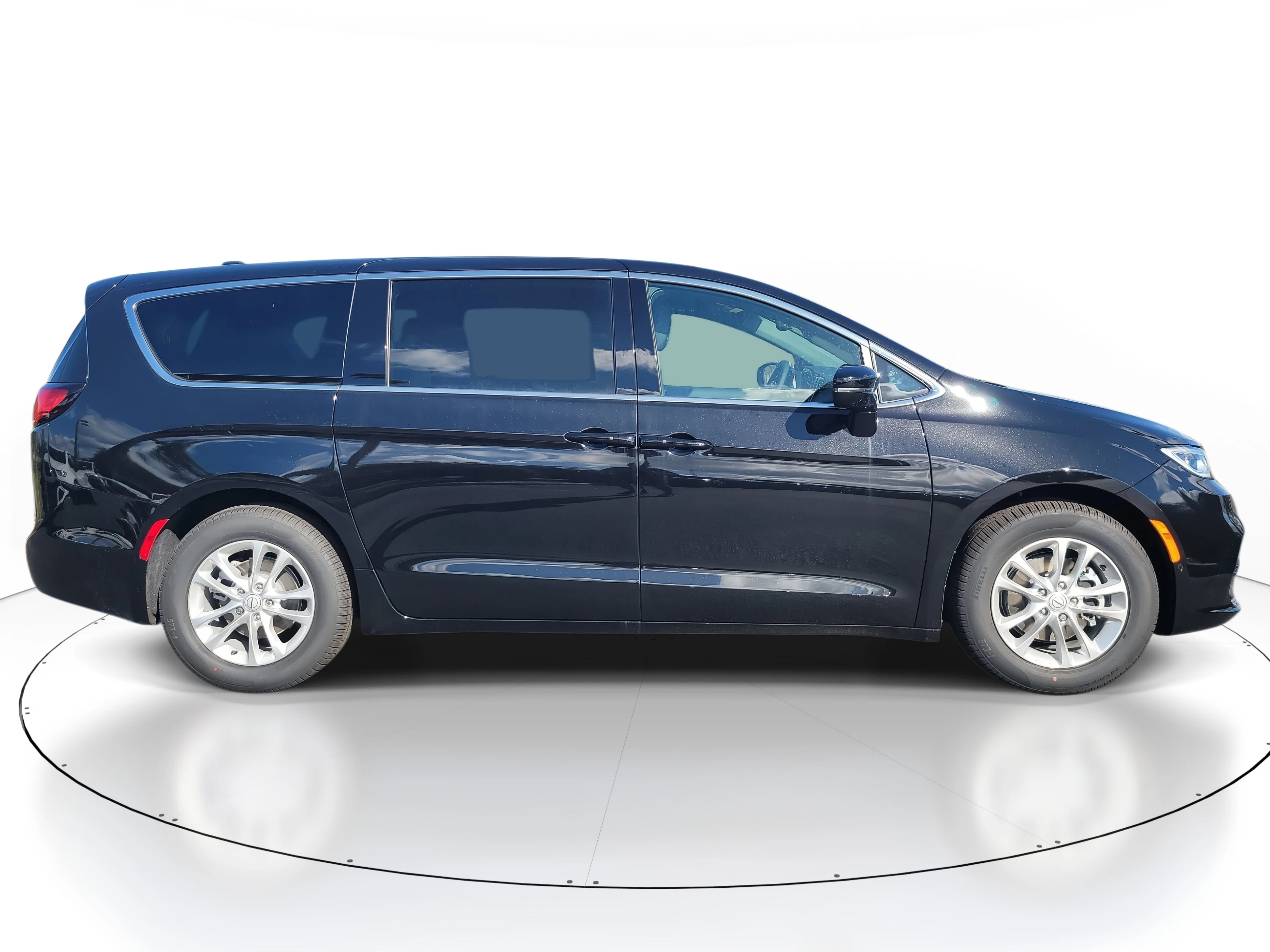 New 2026 Diamond Black Crystal Pearlcoat Chrysler Select image 5