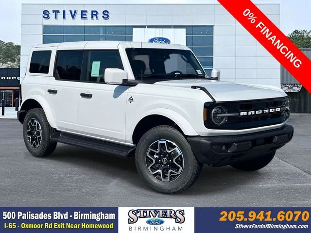 2026 Ford Bronco Outer Banks