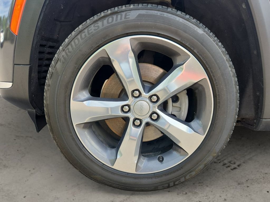 Used 2021 Gray Jeep Limited image 14