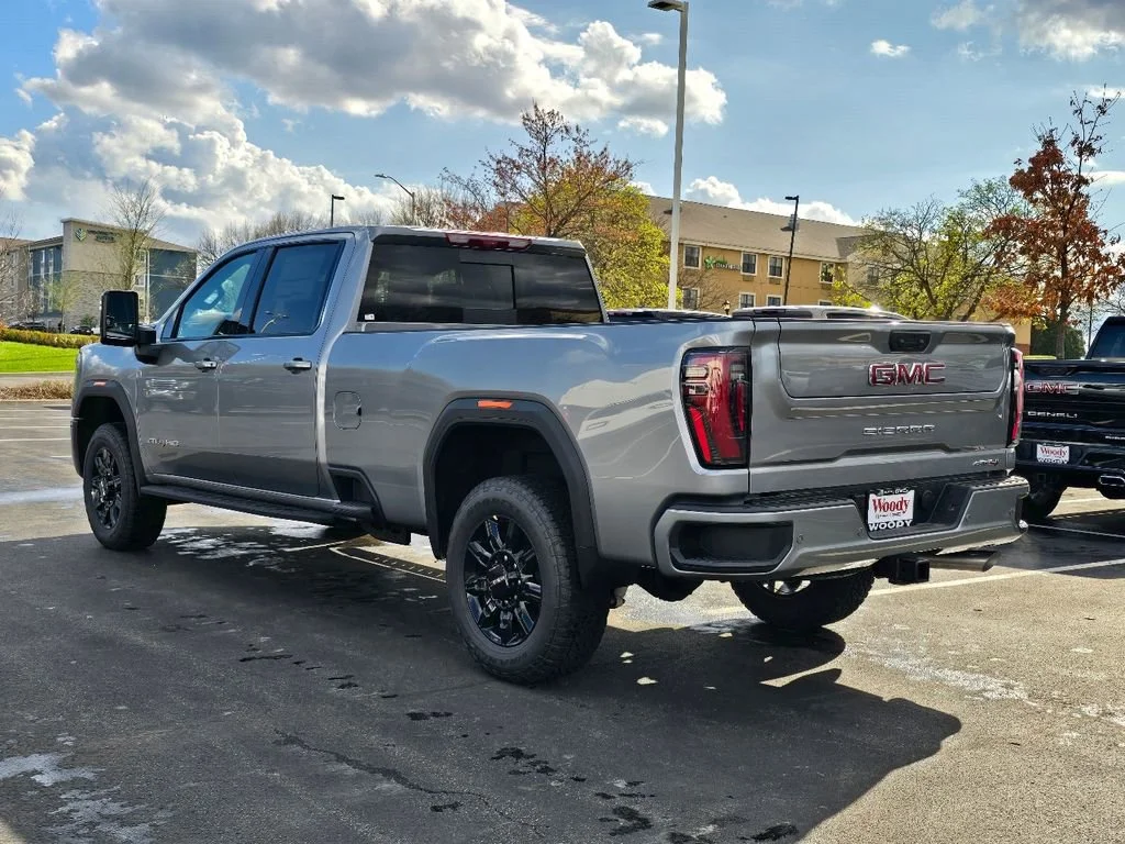 2026 GMC Sierra 2500HD AT4 - Photo 7