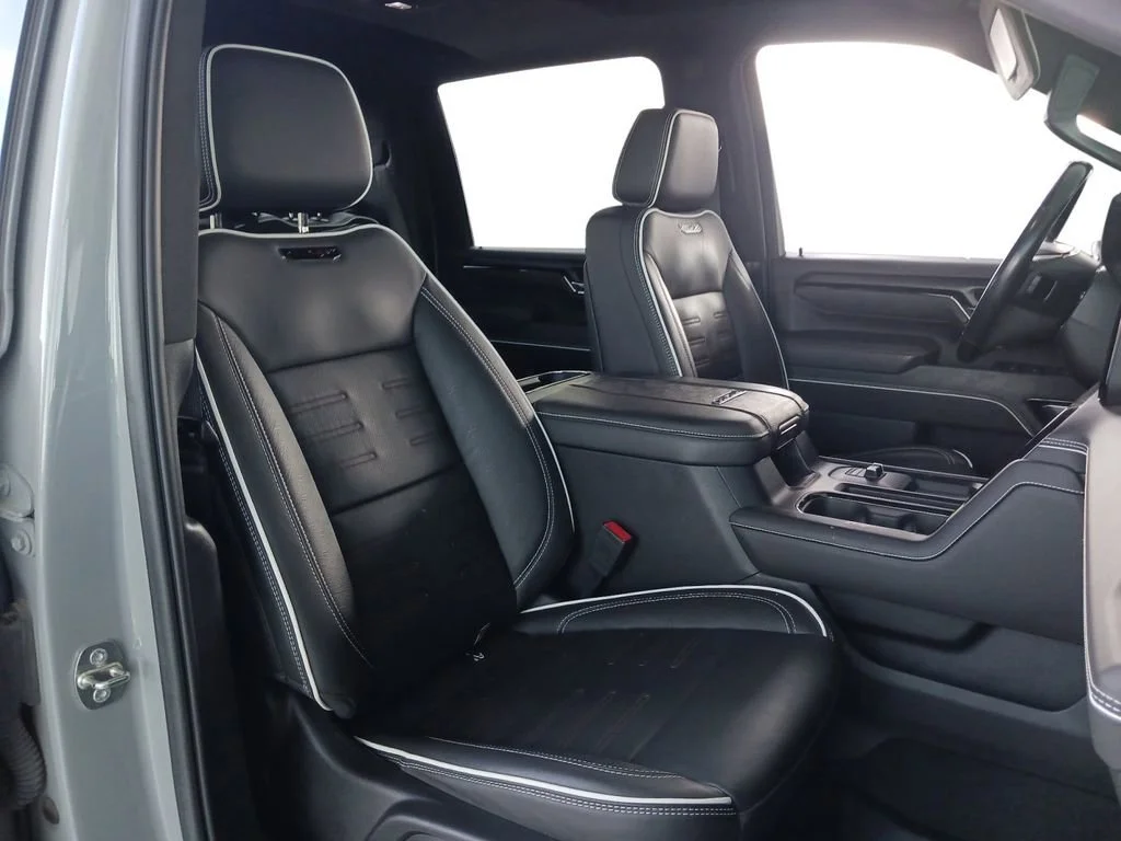 Used 2024 Thunderstorm Gray GMC AT4X image 29
