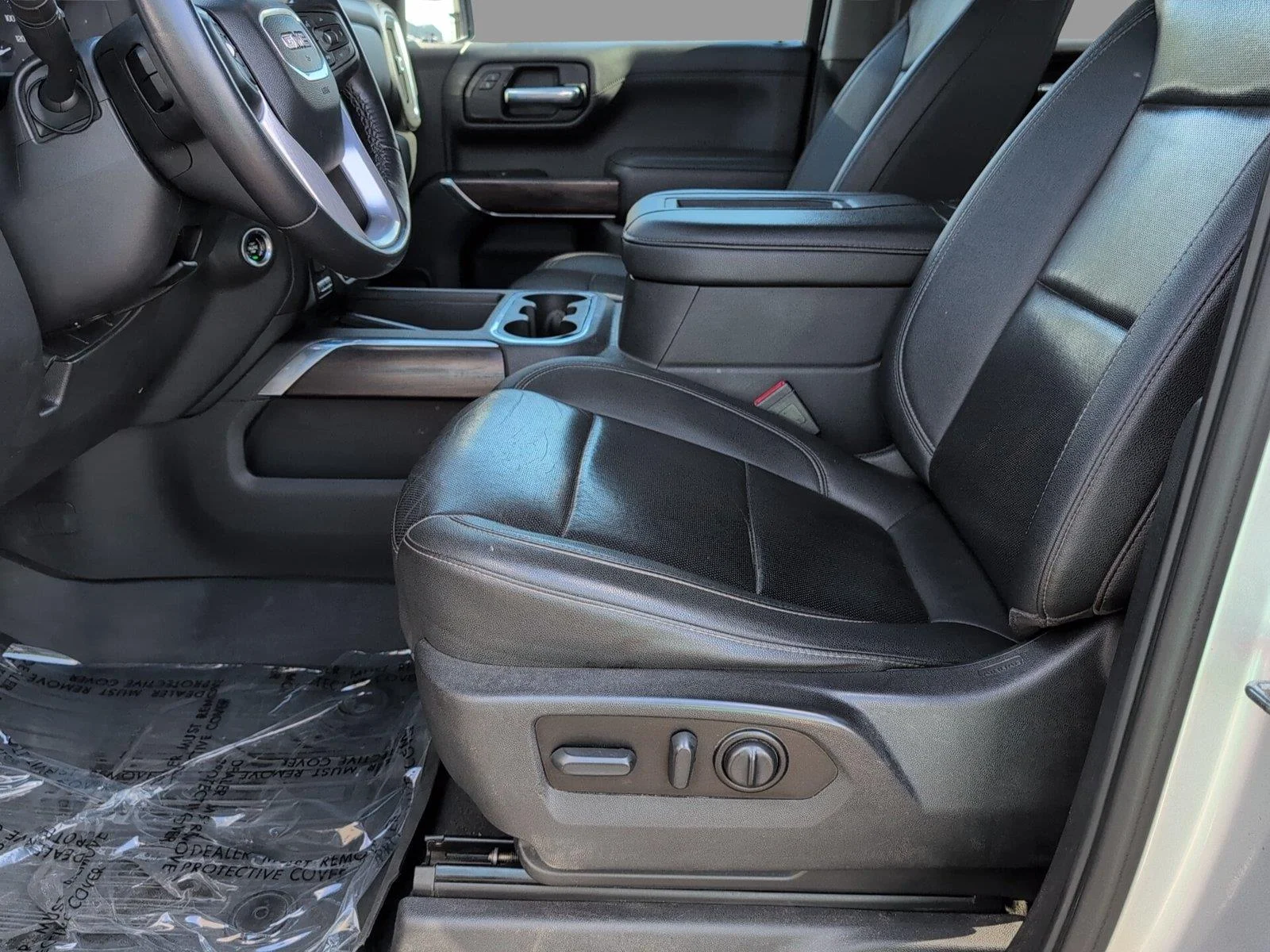 Used 2022 QUICKSILVER METALLIC GMC SLT image 14