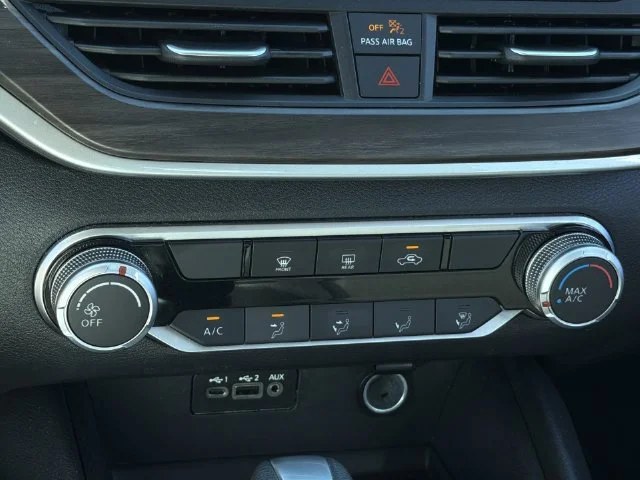 Used 2025 Gray Nissan 2.5 SV image 13