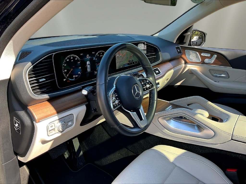 Certified Used 2022 Lunar Blue Metallic Mercedes-Benz GLE 350 image 19