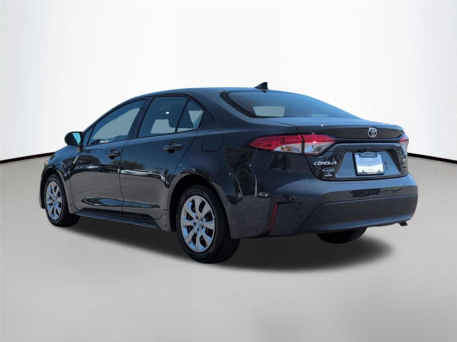 Used 2025 Underground Toyota LE image 3