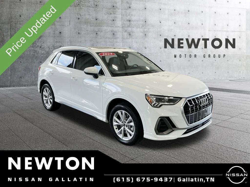Used 2025 Arkona White Audi Premium image 1
