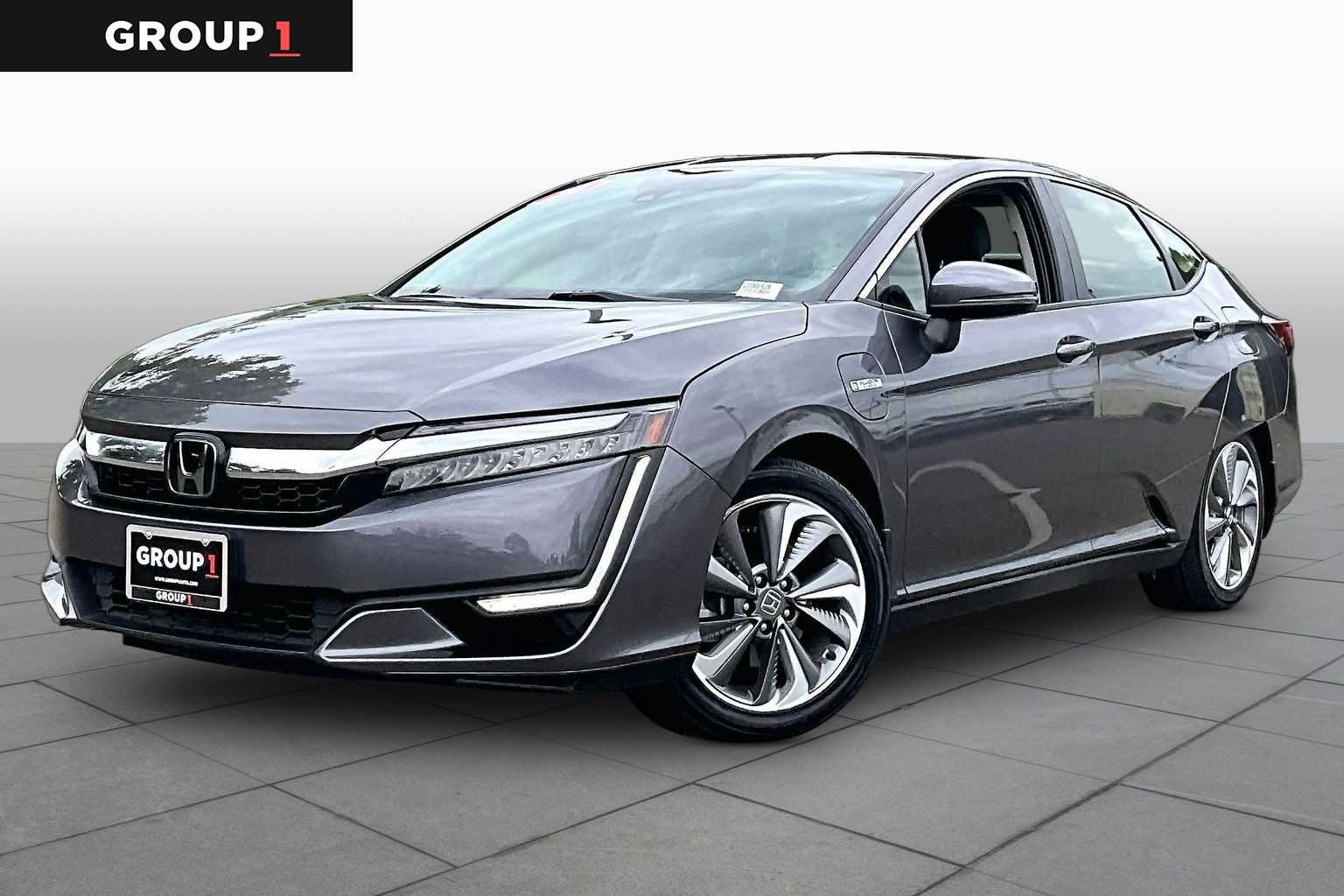 Used 2020 Modern Steel Metallic Honda  image 1