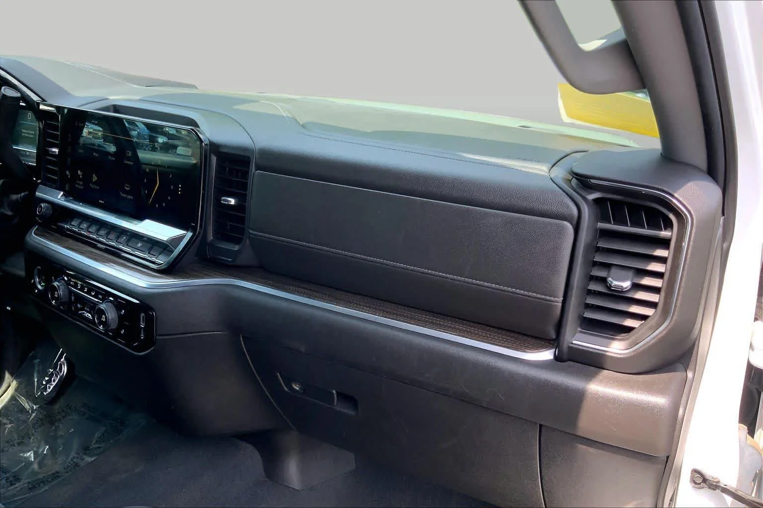 Certified Used 2022 Summit White Chevrolet LT image 19
