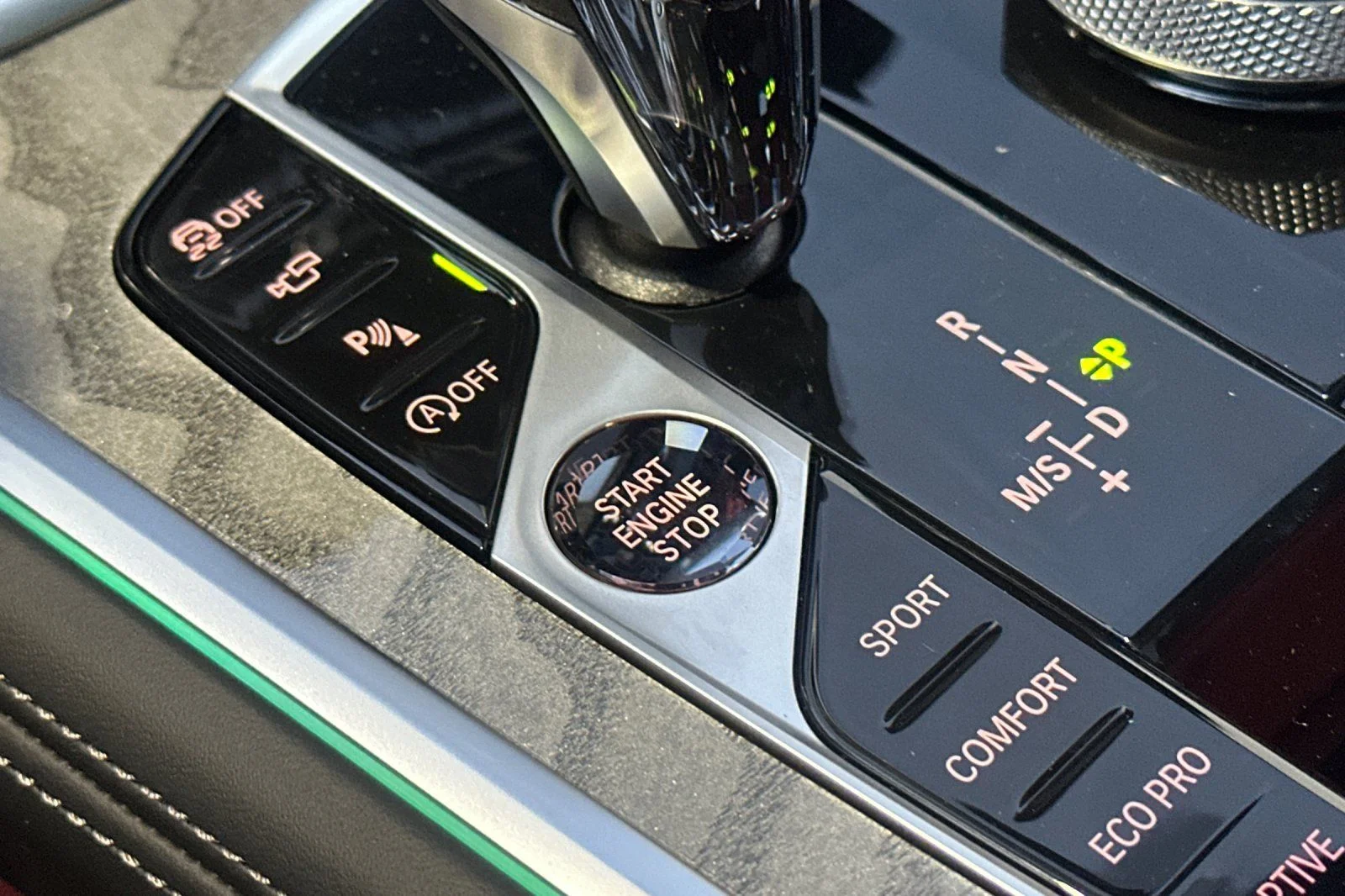2026 BMW 8 Series 840i - Photo 19
