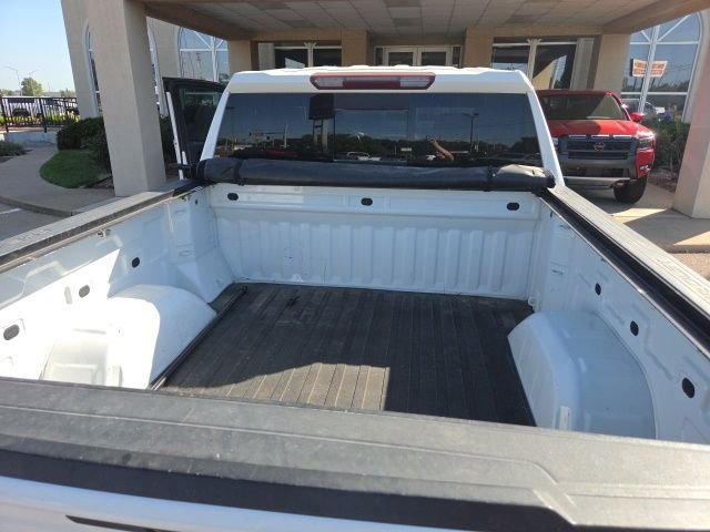 Used 2019 Summit White Chevrolet LT image 6