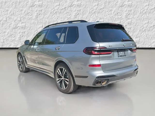 Used 2023 Gray Metallic BMW M60i image 5