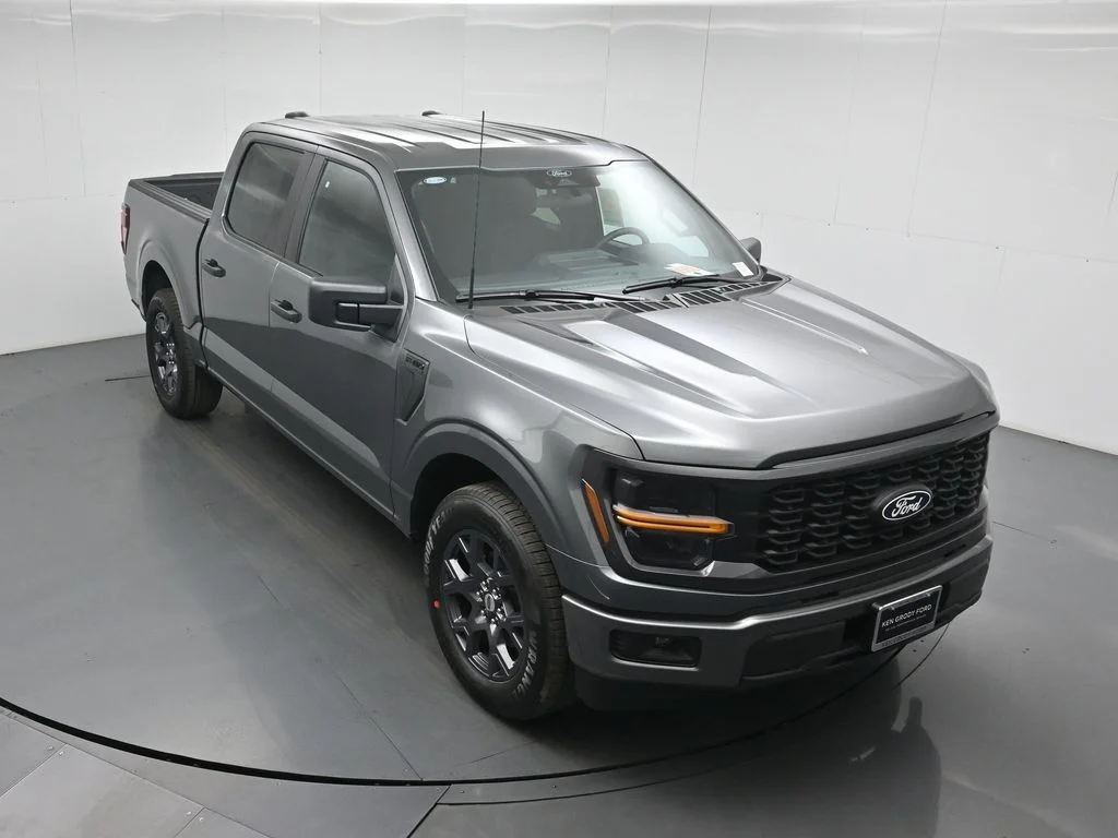 New 2026 Carbonized Gray Metallic Ford STX image 36