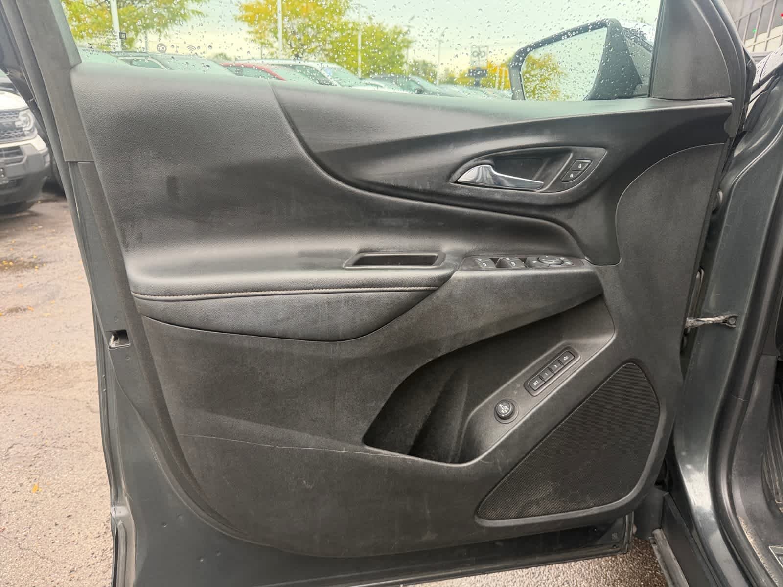 Used 2020 Nightfall Gray Metallic Chevrolet Premier image 14
