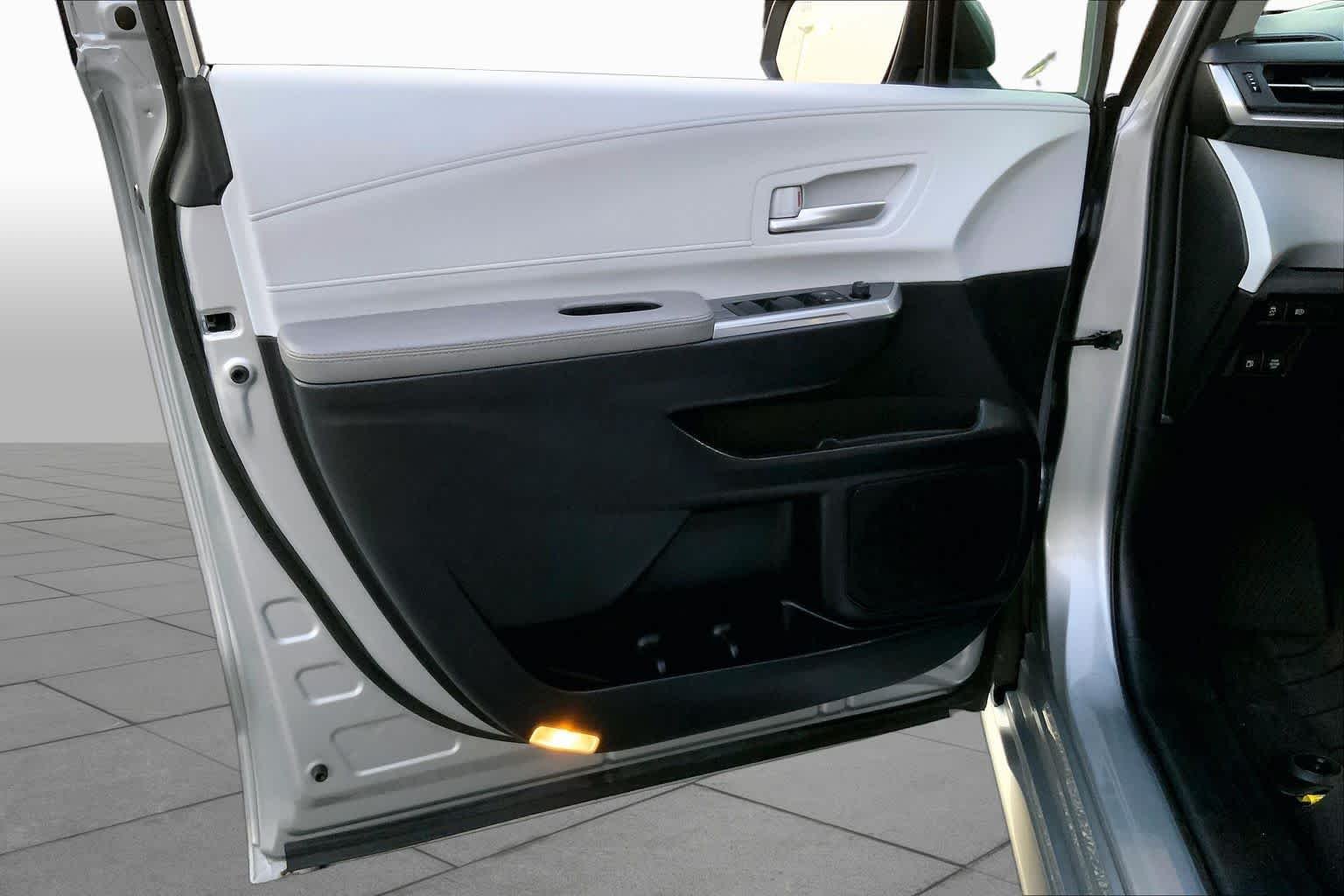 Used 2025 Celestial Silver Metallic Toyota XLE image 19