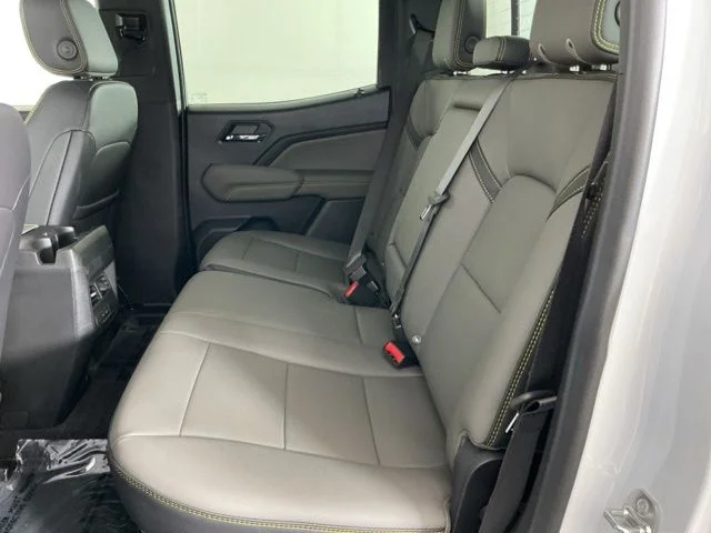 Used 2026 White Chevrolet ZR2 image 28