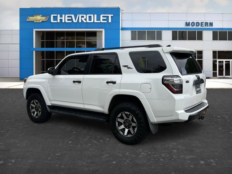 Used 2018 Super White Toyota TRD Off Road Premium image 3