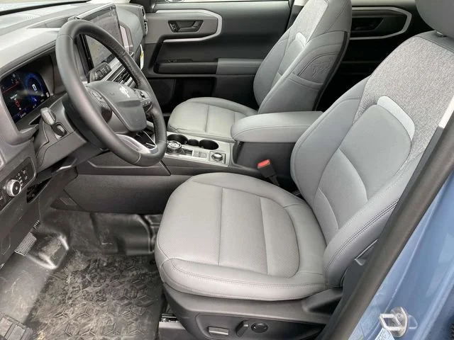 New 2025 Azure Gray Metallic Tri-Coat Ford Badlands® image 13
