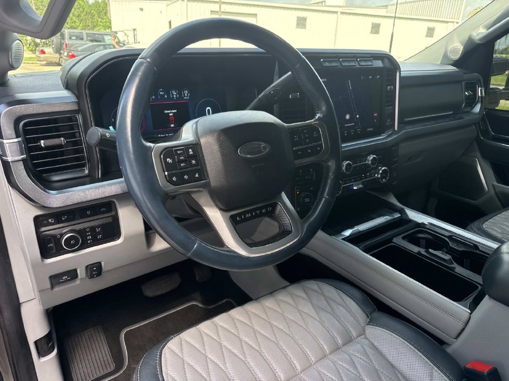 Used 2024 Gray Ford Limited image 39