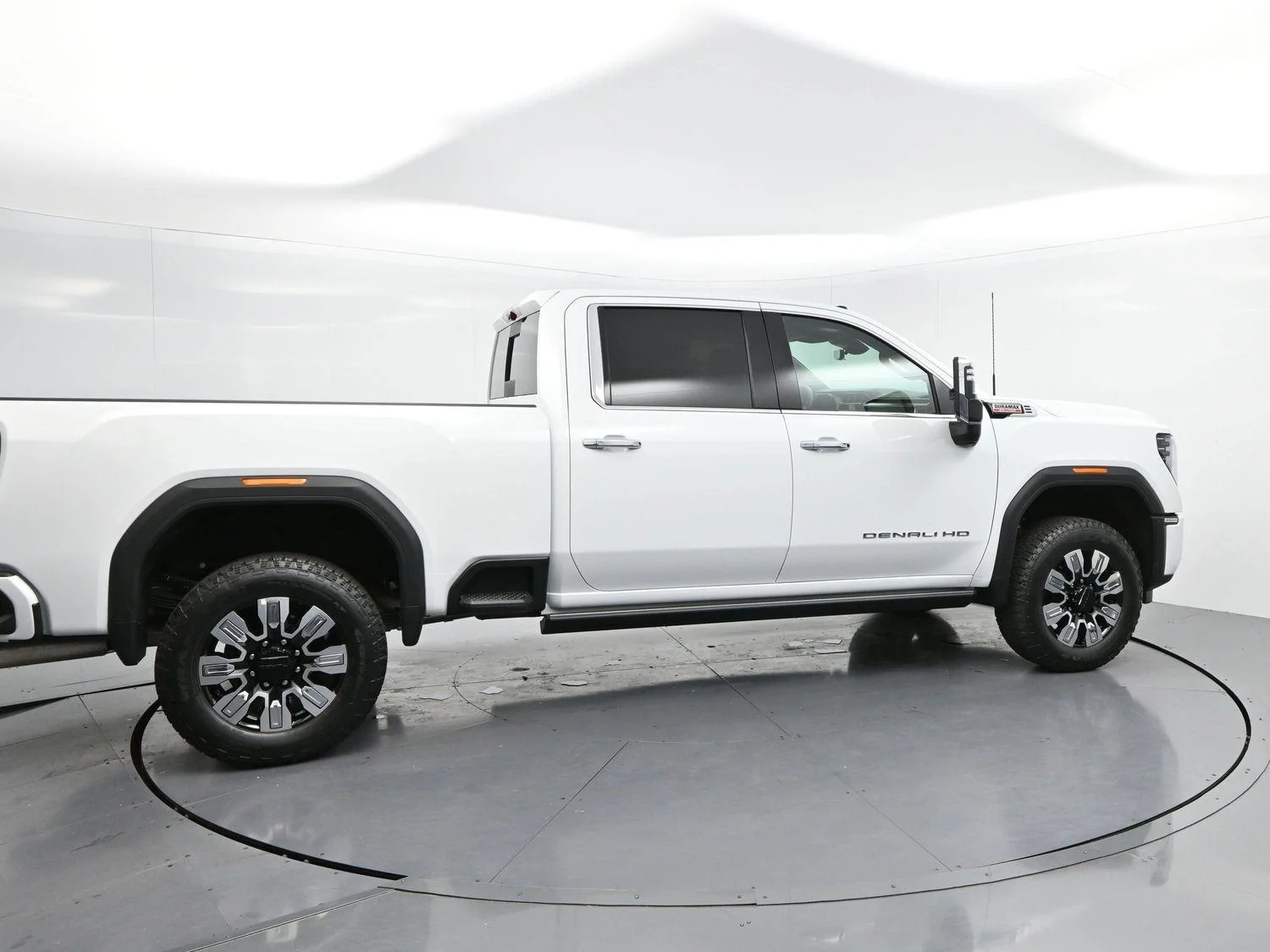 Used 2026 Summit White GMC Denali image 8