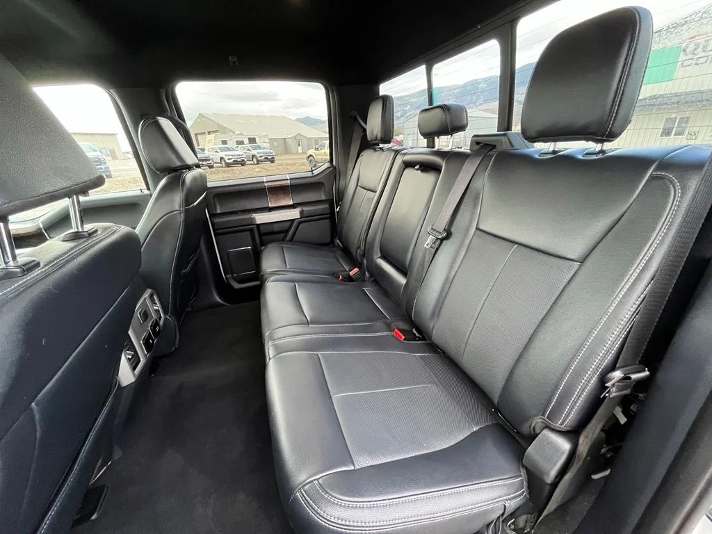 Used 2022 White Ford Lariat image 14