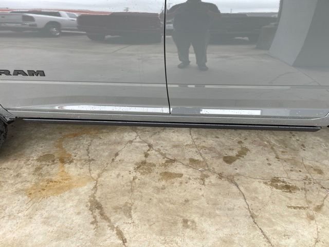 New 2026 Ceramic Gray Clear-Coat Exterior Paint RAM Laramie image 13