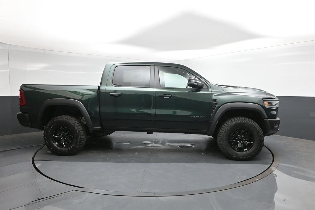 New 2026 Serrano-Green Metallic Exterior Paint RAM RHO image 15