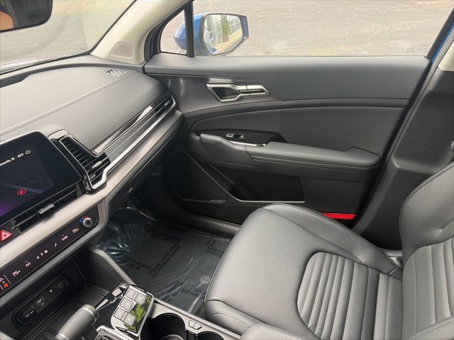 Used 2025 Blue Kia SX-Prestige image 31