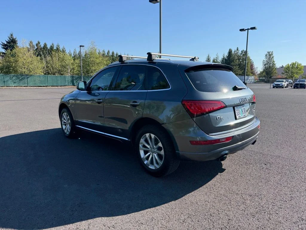 Used 2015 Daytona Gray Pearl Audi 2.0T Premium image 5