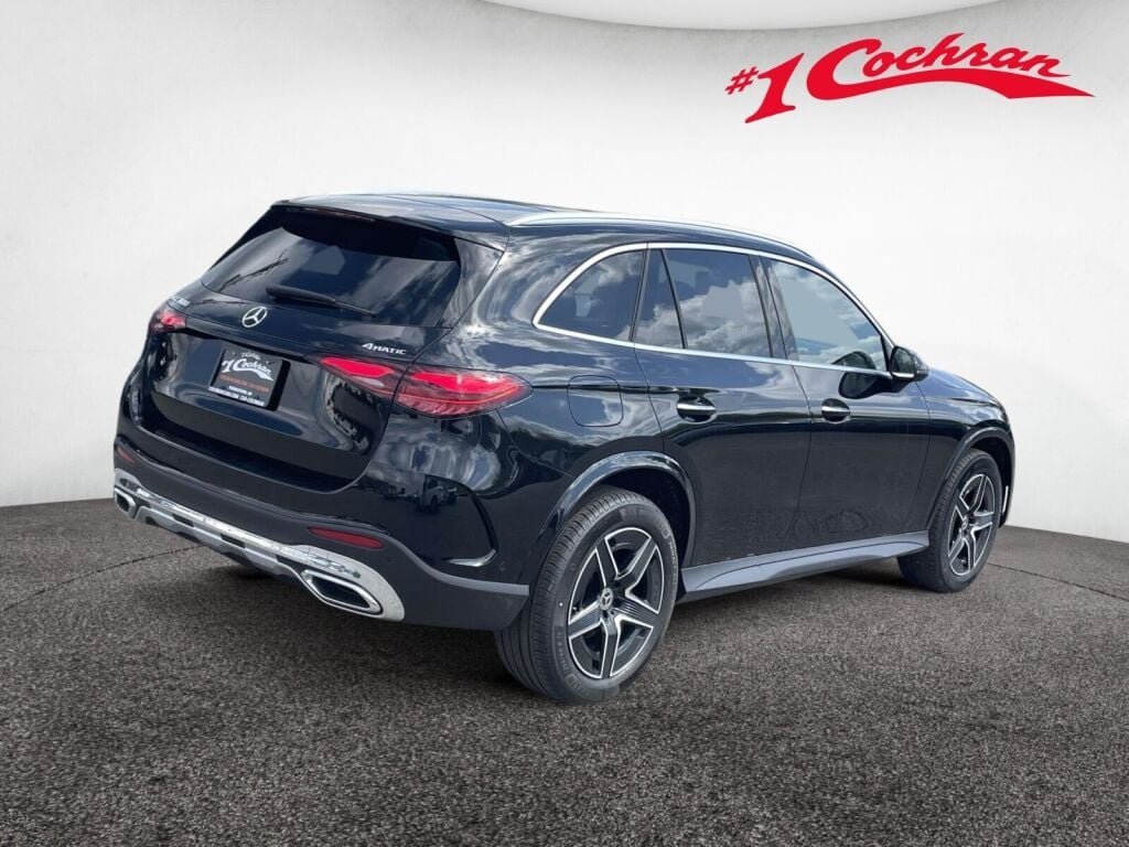 New 2026 2040/Black Mercedes-Benz GLC 300 image 7