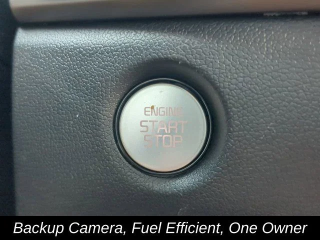 2025 Kia Sorento S - Photo 29