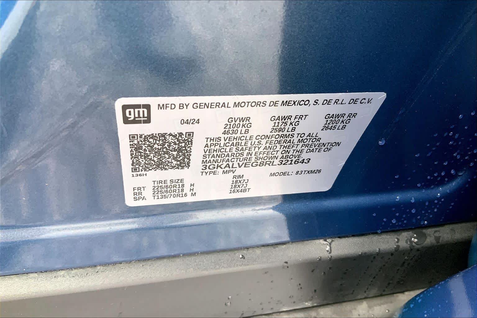 Used 2024 Downpour Metallic GMC SLT image 29