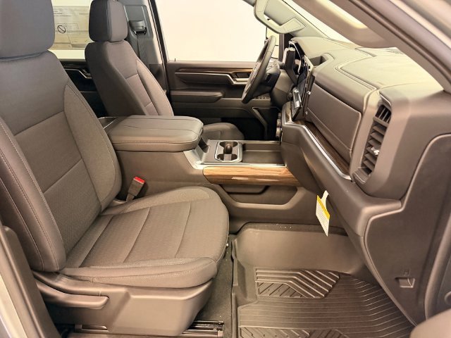 New 2026 Sterling Gray Metallic Chevrolet LT image 17