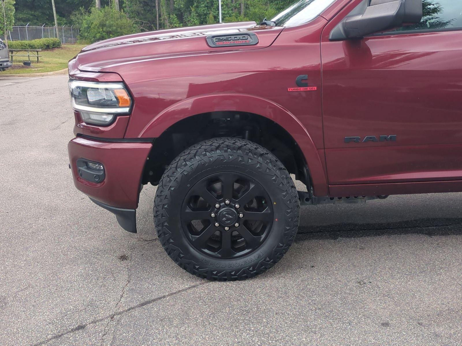 Used 2022 Delmonico Red Pearlcoat Ram Laramie image 10