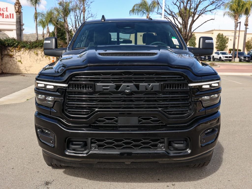 New 2026 Diamond Black Crystal Pearl-Coat Exterior Paint RAM Laramie image 8