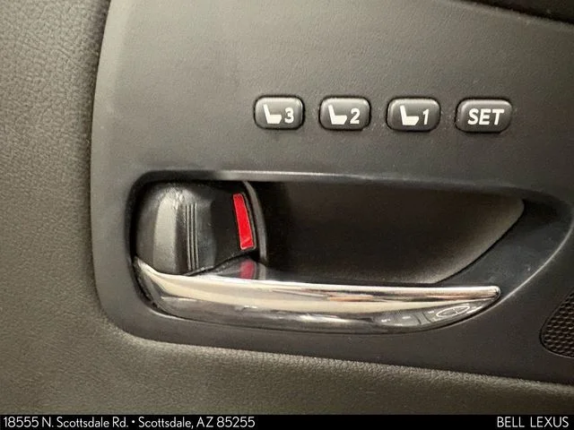 Used 2013 Silver Lexus 350 image 17