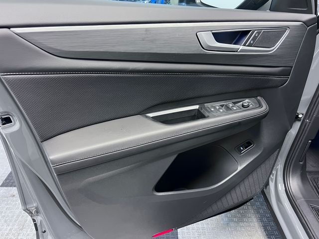 New 2026 Gray Volkswagen 2.0T SE w/Technology image 8