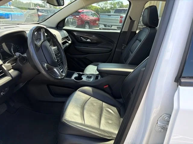 Certified Used 2018 SUMMIT WHITE GMC Denali image 3
